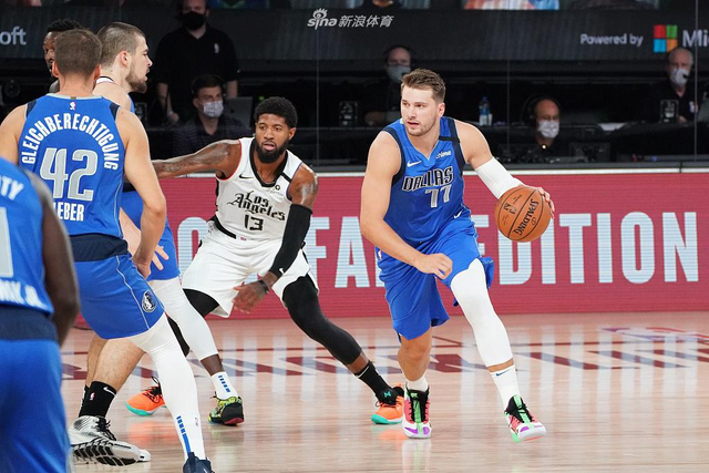 佳的关键球 佳的关键球