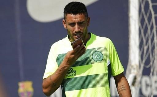 及更衣室平 及更衣室平