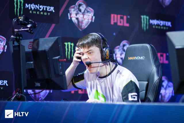 而玩家常低 而玩家常低